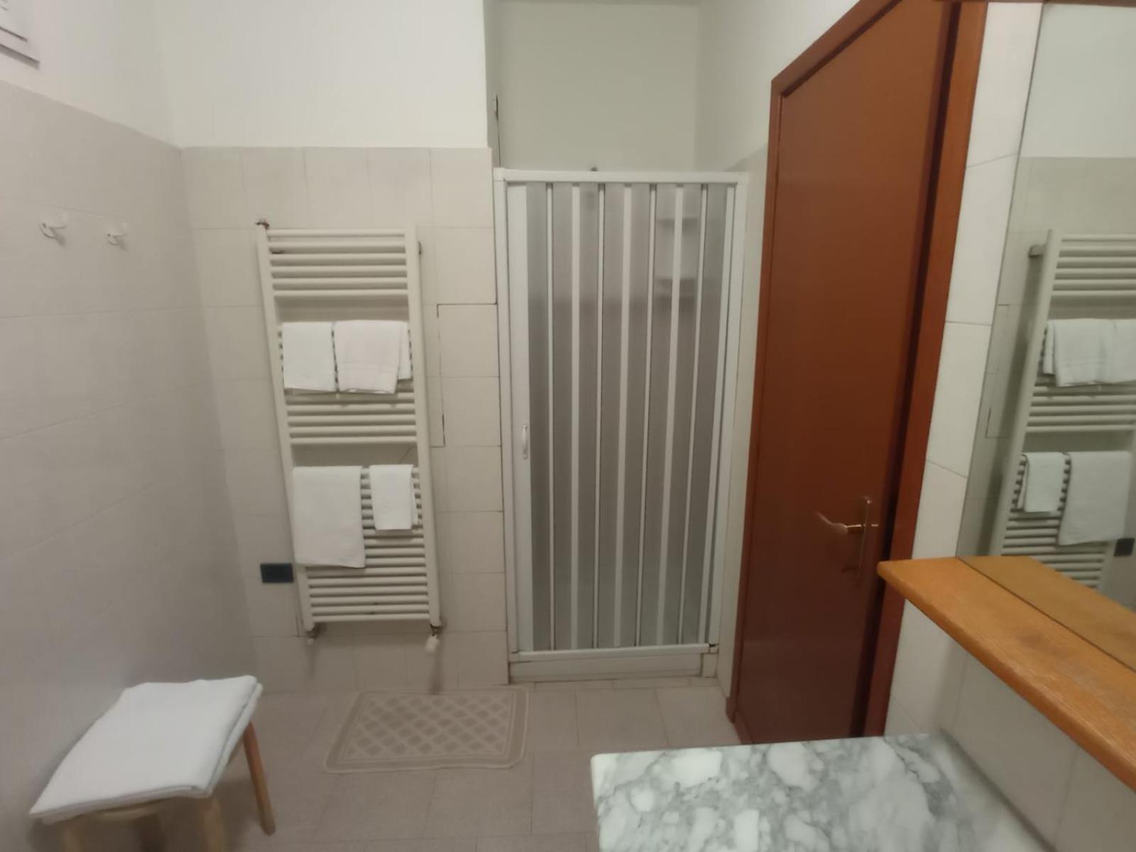 Albergo Brioschi Caponago Kültér fotó